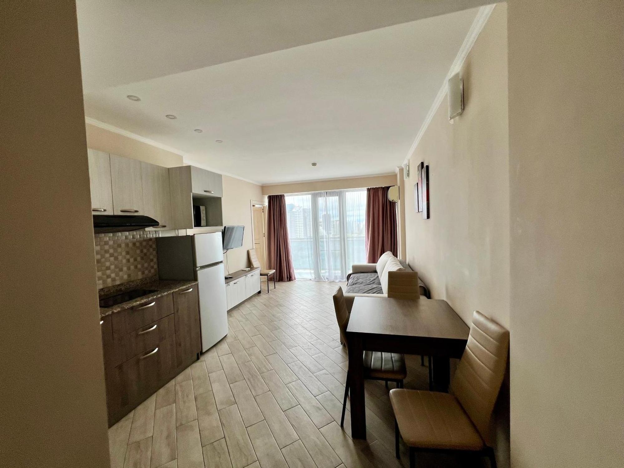 Orbi Beach Tower Batumi Eksteriør bilde