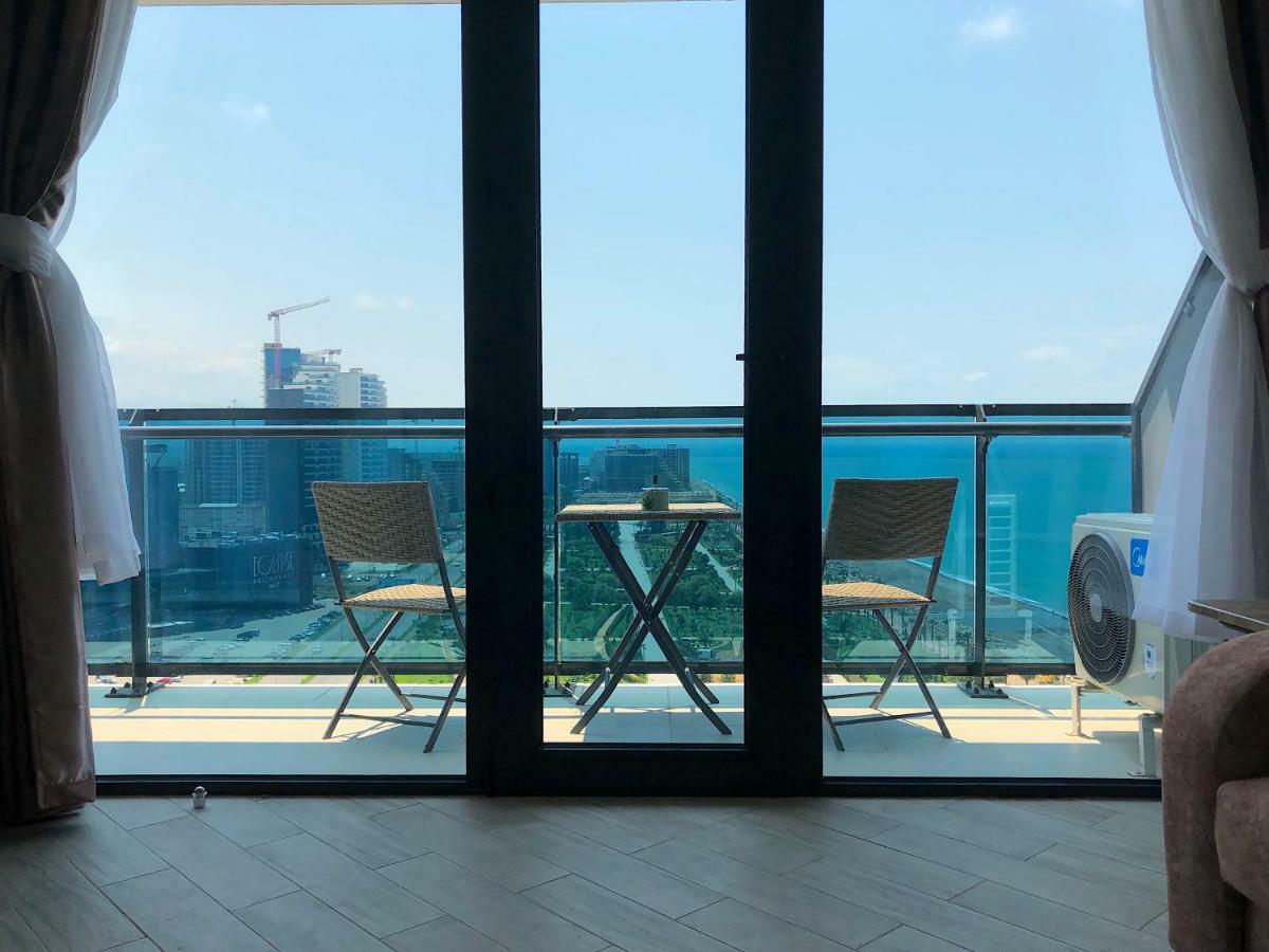 Orbi Beach Tower Batumi Eksteriør bilde